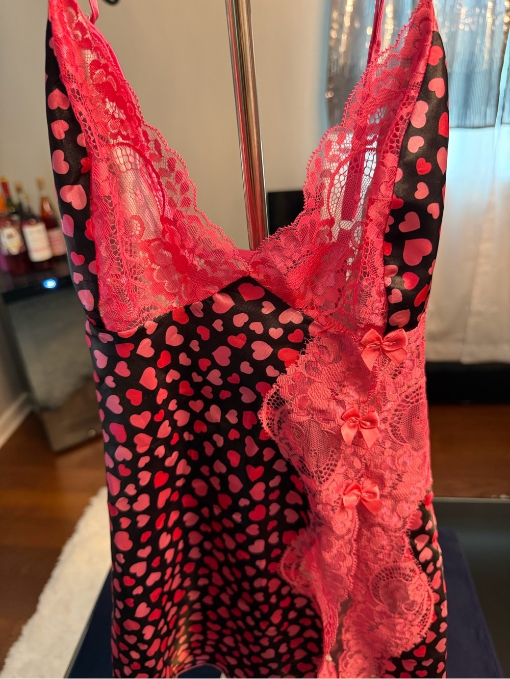 Shirley of Hollywood Black & Hot Pink Heart Lace Chemise - Picture 2 of 6